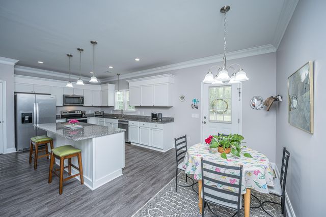 326 Turner Lane, Round O, SC 29474