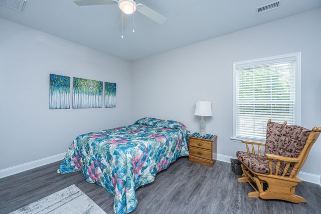 326 Turner Lane, Round O, SC 29474