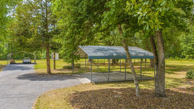 326 Turner Lane, Round O, SC 29474