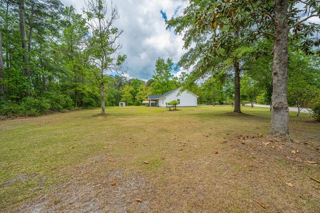 326 Turner Lane, Round O, SC 29474