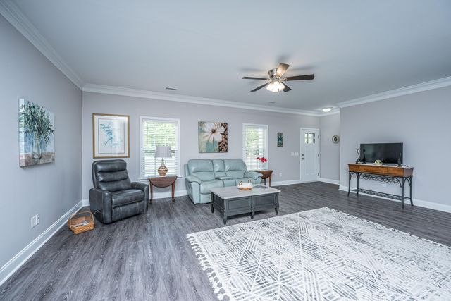 326 Turner Lane, Round O, SC 29474