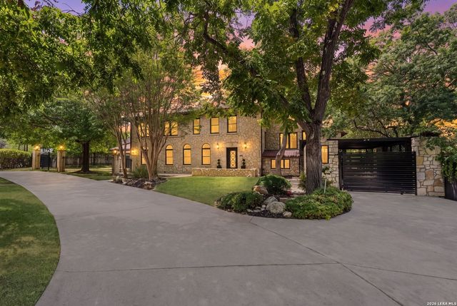 103 PARK HILL DR, San Antonio, TX 78212