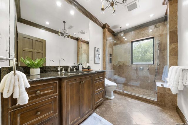 103 PARK HILL DR, San Antonio, TX 78212