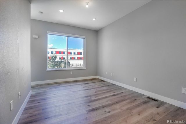 4925 W 10th Avenue 113, Denver, CO 80204