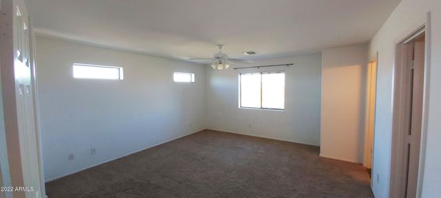 518 W BLACK HAWK Place, Casa Grande, AZ 85122