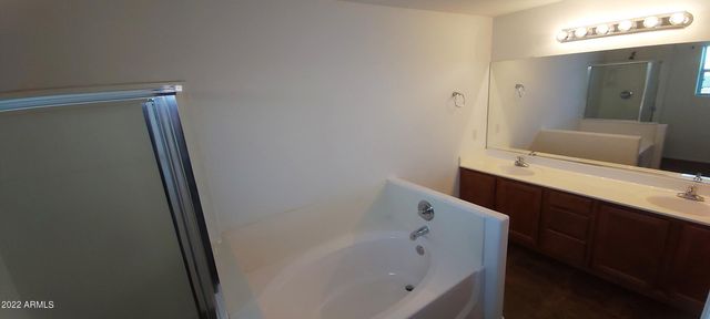 518 W BLACK HAWK Place, Casa Grande, AZ 85122