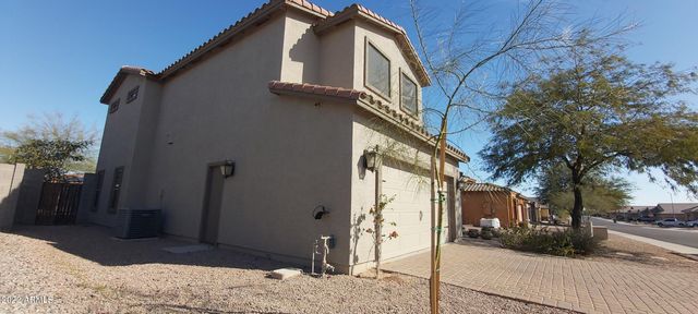 518 W BLACK HAWK Place, Casa Grande, AZ 85122