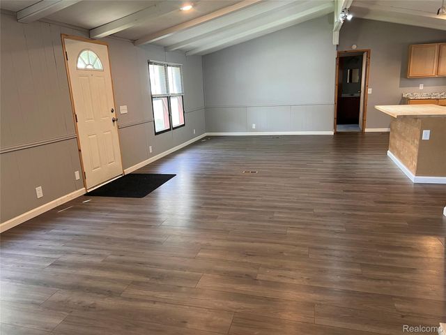 351 Squirrel 114, Auburn Hills, MI 48326