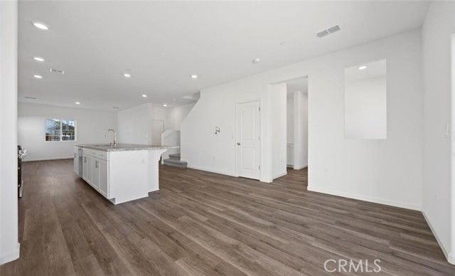 858 S Philip Avenue, Fowler, CA 93625