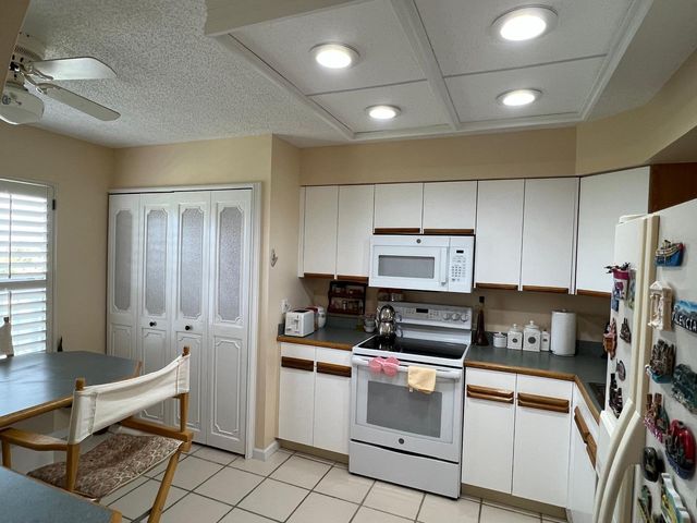 4570 NW 18th Avenue 606, Deerfield Beach, FL 33064