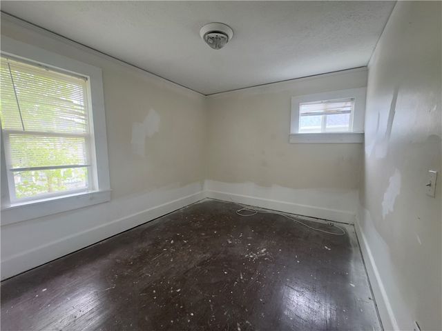167 Salina St, Rochester, NY 14619
