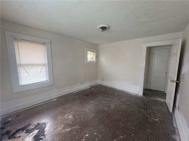 167 Salina St, Rochester, NY 14619