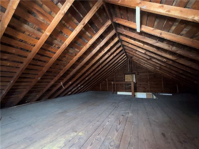 167 Salina St, Rochester, NY 14619