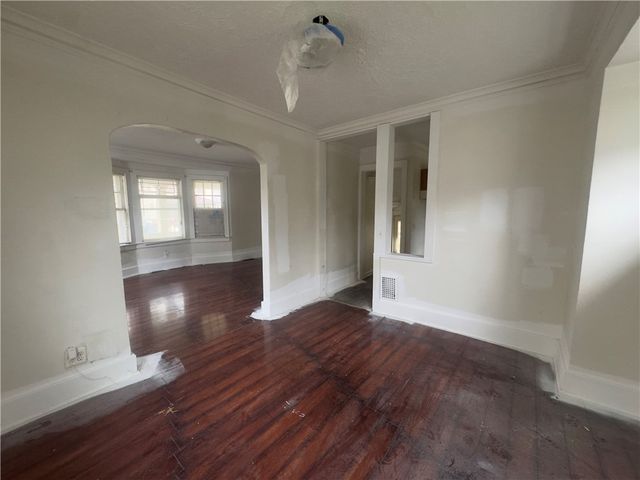 167 Salina St, Rochester, NY 14619