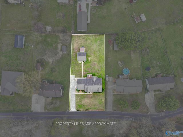 730 Solitude Avenue, Albertville, AL 35950