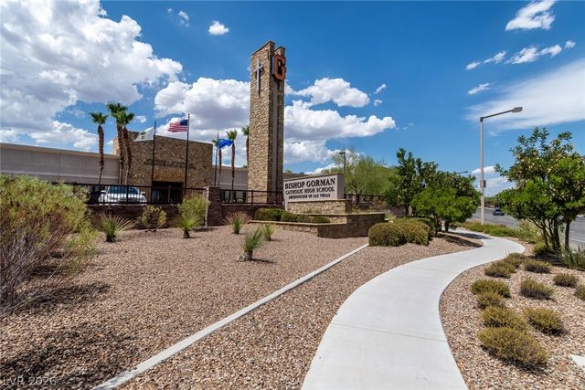 10561 Tranquil Glade Lane, Las Vegas, NV 89135