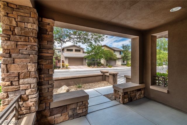 10561 Tranquil Glade Lane, Las Vegas, NV 89135