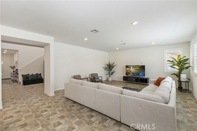 27240 Lost Palm Street, Menifee, CA 92585