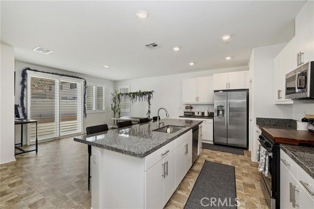 27240 Lost Palm Street, Menifee, CA 92585