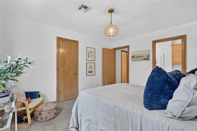 2280 Bay Hill Place, Edmond, OK 73034