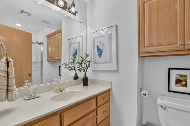 2280 Bay Hill Place, Edmond, OK 73034