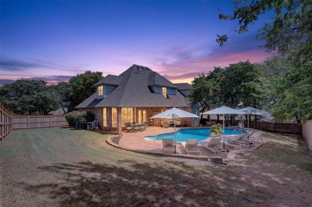 2280 Bay Hill Place, Edmond, OK 73034