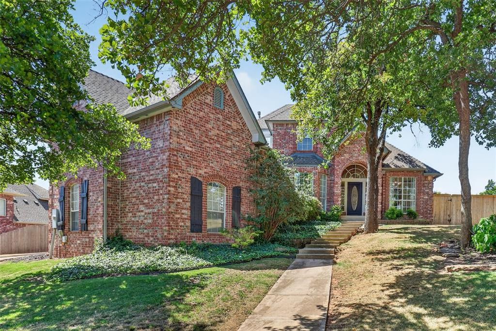 2280 Bay Hill Place, Edmond, OK 73034