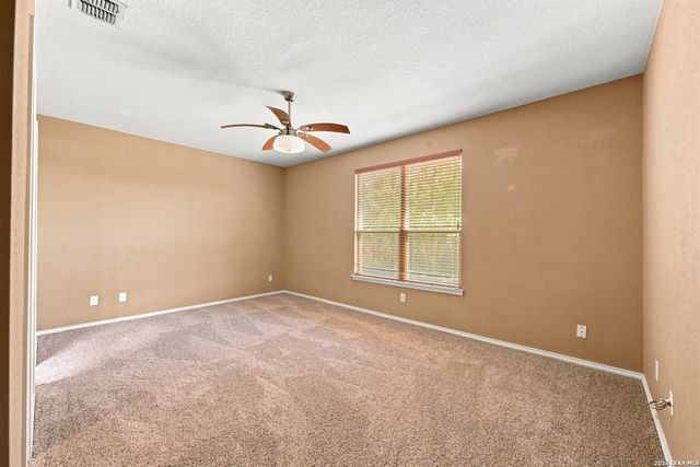 7562 COPPER MDW, Converse, TX 78109