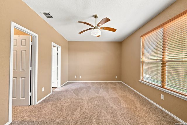 7562 COPPER MDW, Converse, TX 78109