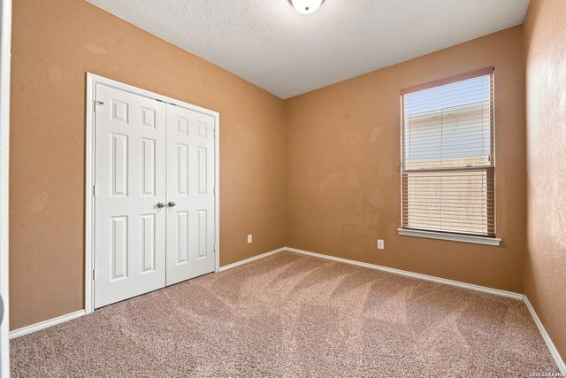 7562 COPPER MDW, Converse, TX 78109