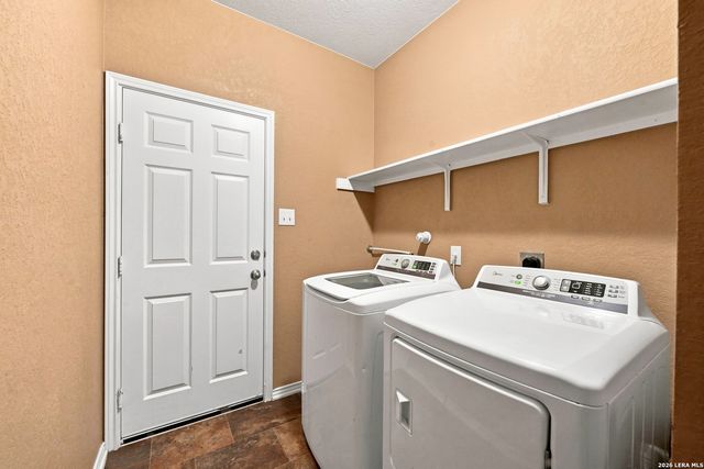 7562 COPPER MDW, Converse, TX 78109