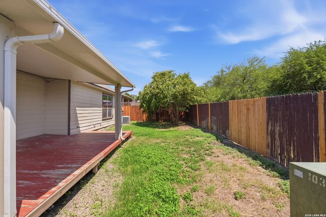 7562 COPPER MDW, Converse, TX 78109