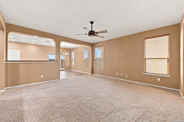 7562 COPPER MDW, Converse, TX 78109