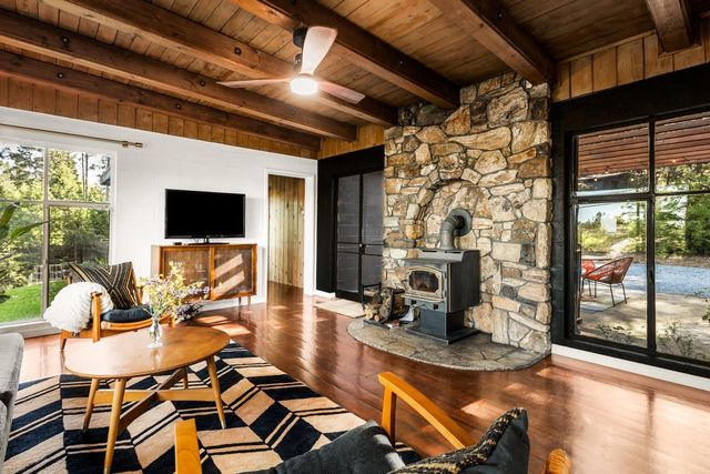 14955 Storms Ln, Grass Valley, CA 95945