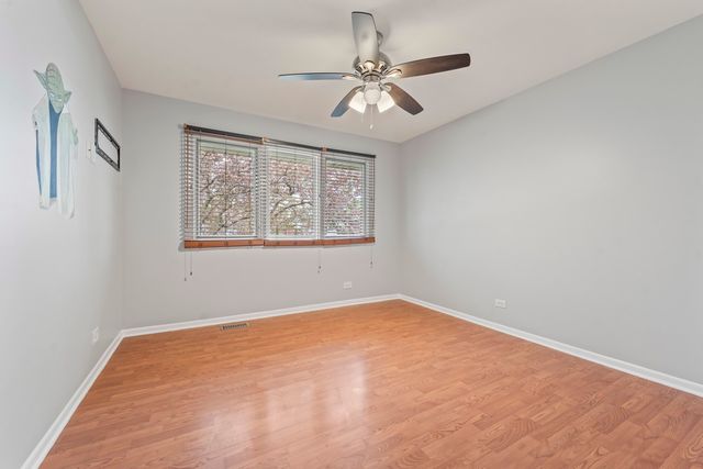 1280 N Ashland Avenue, Palatine, IL 60074