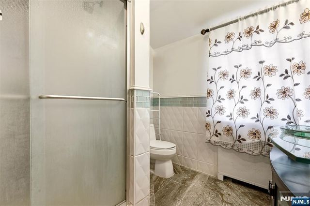 148 John Street, Englewood, NJ 07631