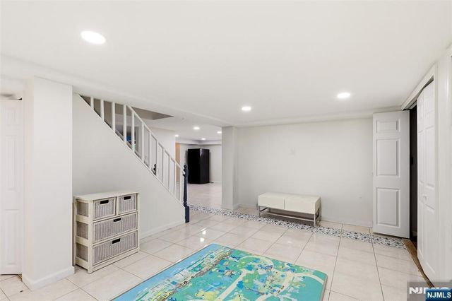 148 John Street, Englewood, NJ 07631
