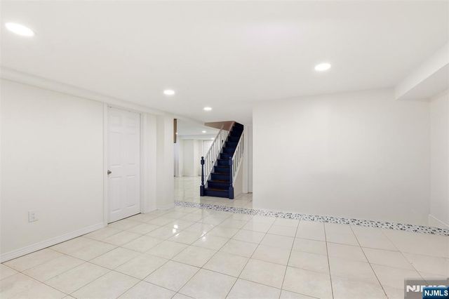 148 John Street, Englewood, NJ 07631