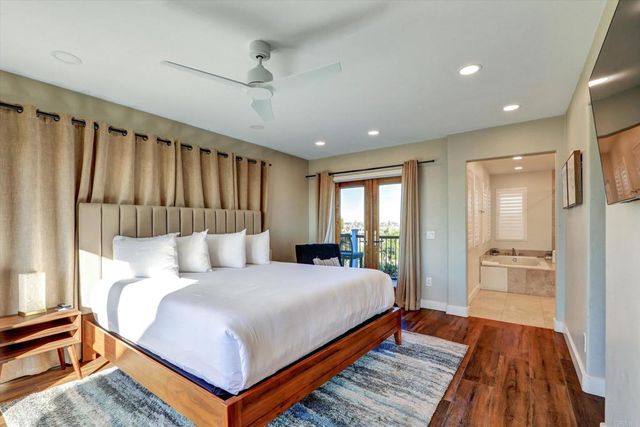 2812 Poinsettia Drive, San Diego, CA 92106