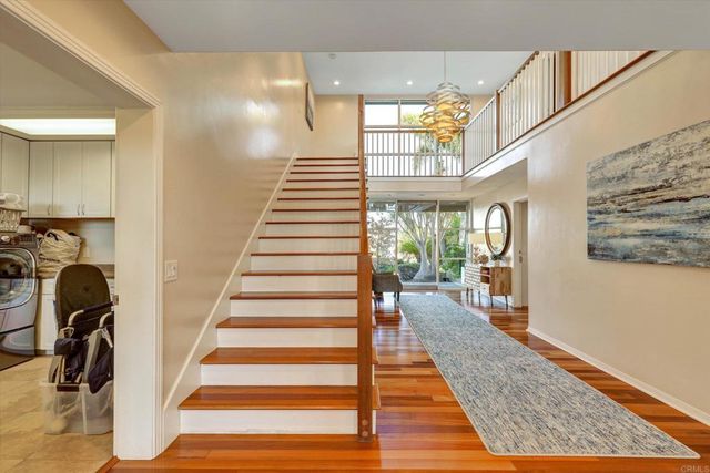 2812 Poinsettia Drive, San Diego, CA 92106