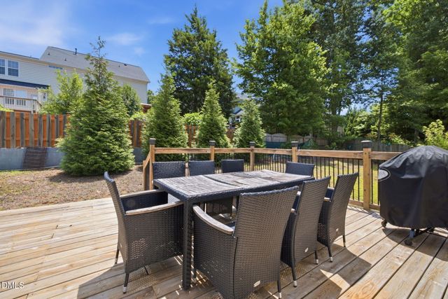 2005 Red Sage Court, Apex, NC 27502