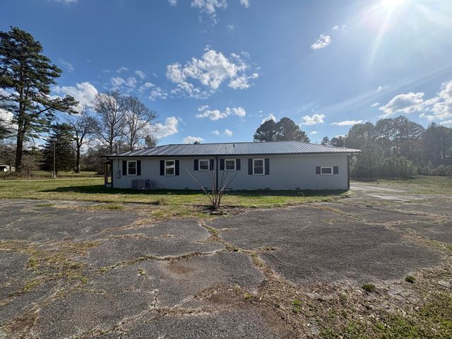 8350 Georgia 337, Lafayette, GA 30728