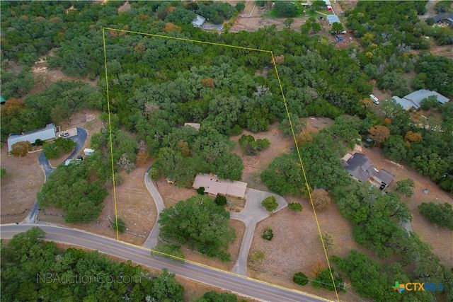 3290 River Oaks Drive, New Braunfels, TX 78132