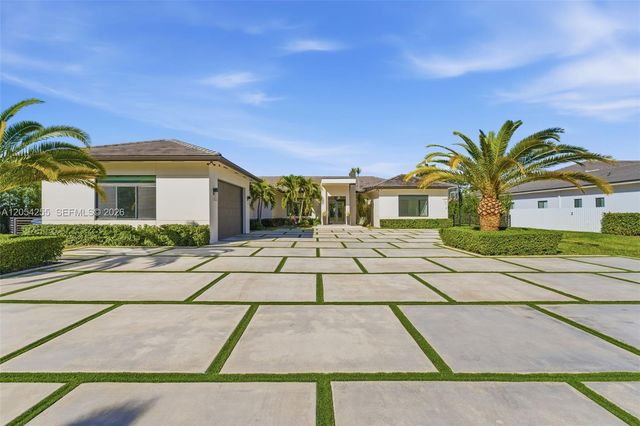 10005 SW 66th Street, Miami, FL 33173