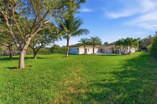 10005 SW 66th Street, Miami, FL 33173