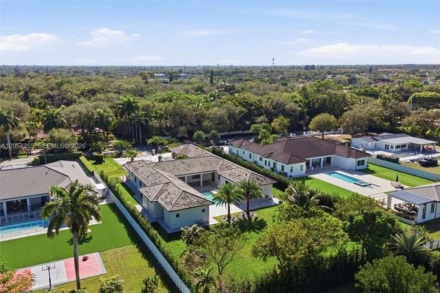 10005 SW 66th Street, Miami, FL 33173
