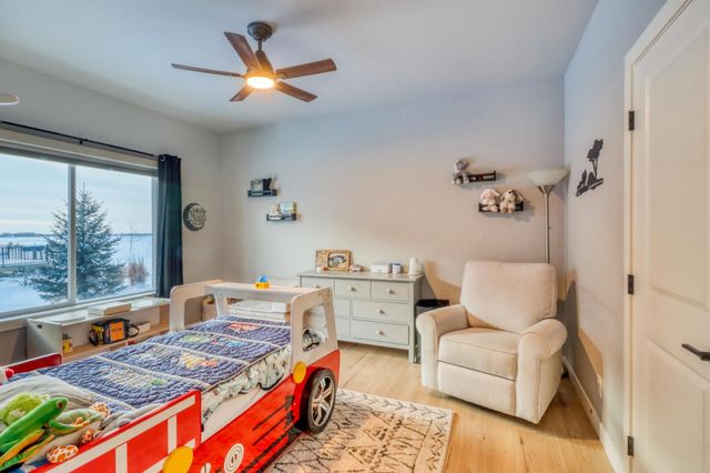 6969 Golden Valley Parkway S, Fargo, ND 58104