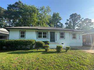 733 Pegg SW Road, Atlanta, GA 30315