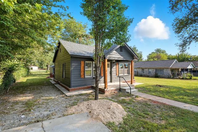 2415 E 29th Street N, Tulsa, OK 74110