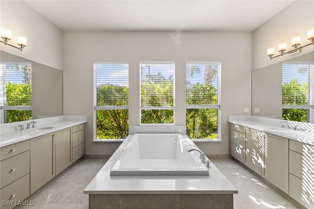 28661 Sicily LOOP, Bonita Springs, FL 34135